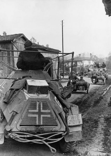 German motorized units make rapid progress during the Battle of France